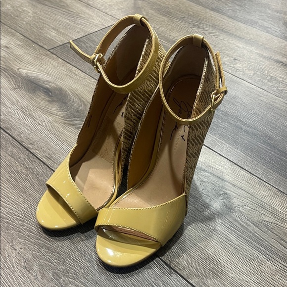 Badgley Mischka Yellow Ankle Strap Heels